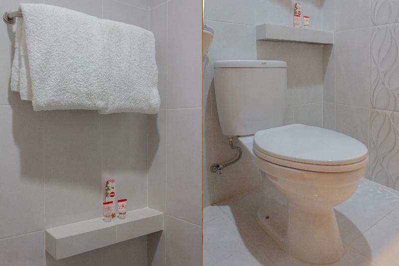 Jo Residence Syariah Redpartner Джакарта Екстериор снимка